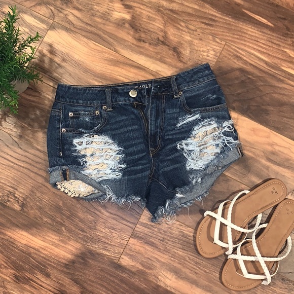 American Eagle Outfitters Pants - American Eagle hi-rise festival shorts - size 6